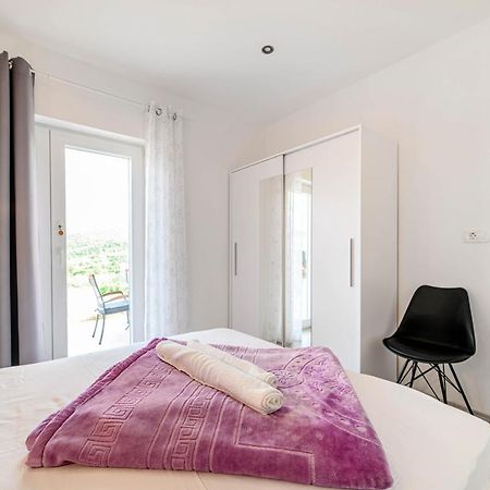 Apartment Jelic ชิเบนิก ภายนอก รูปภาพ